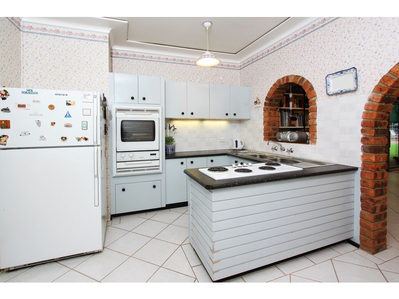 34 Budgeree Road, Toongabbie NSW 2146