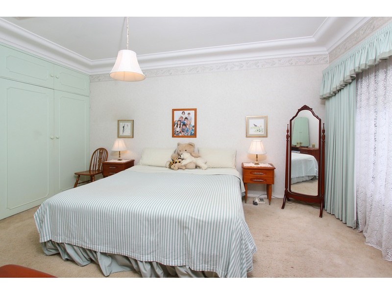 34 Budgeree Road, Toongabbie NSW 2146