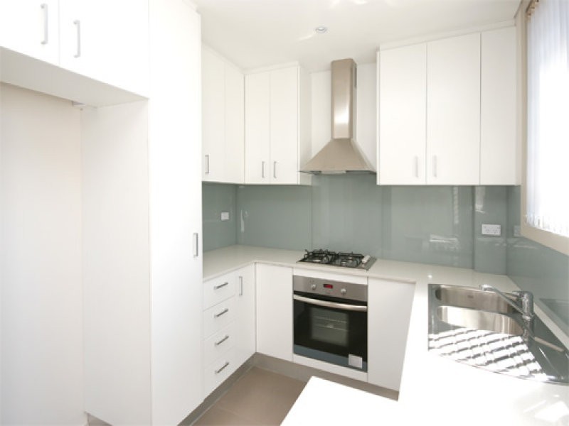 2/23-27 Lydbrook St., Westmead NSW 2145