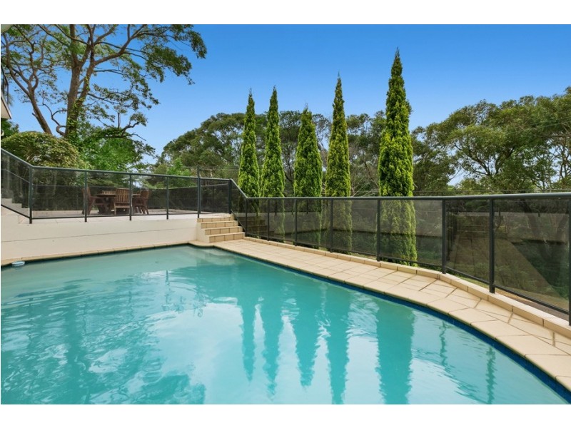 136 Killarney Drive, Killarney Heights NSW 2087