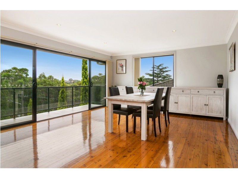 136 Killarney Drive, Killarney Heights NSW 2087