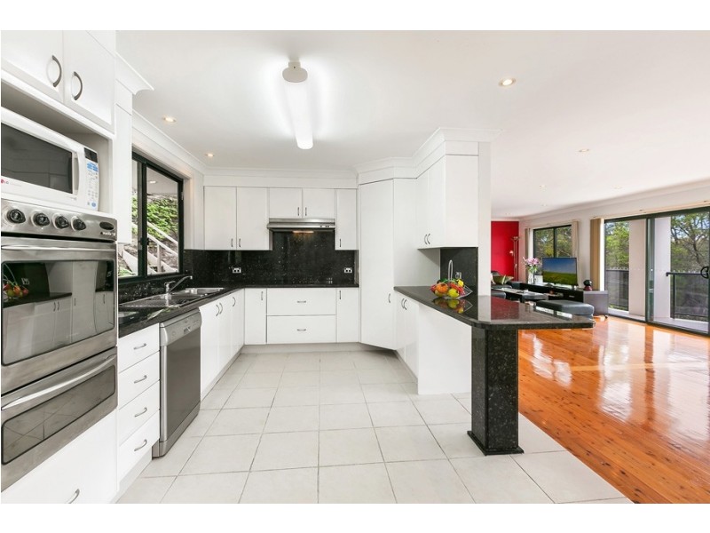 136 Killarney Drive, Killarney Heights NSW 2087