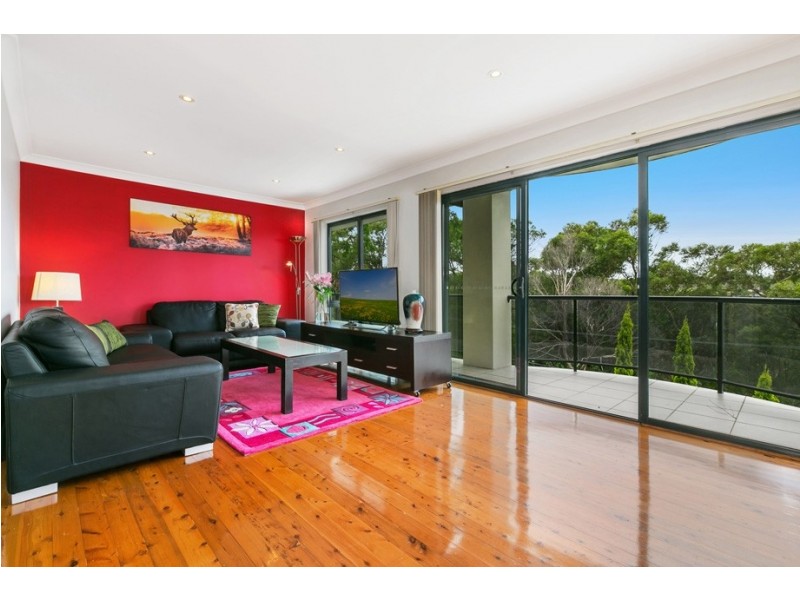 136 Killarney Drive, Killarney Heights NSW 2087