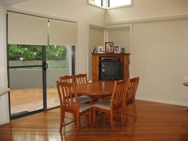 2/34 Wyuna Ave, Pymble NSW 2073