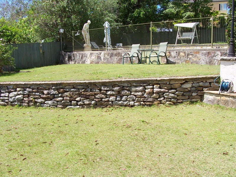 19 Larchmont Ave, Killara NSW 2071