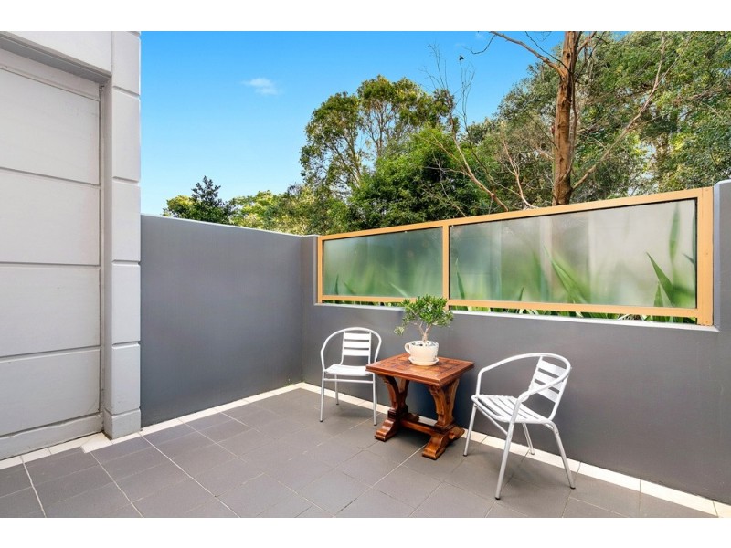 718/8 Avon Road, Pymble NSW 2073