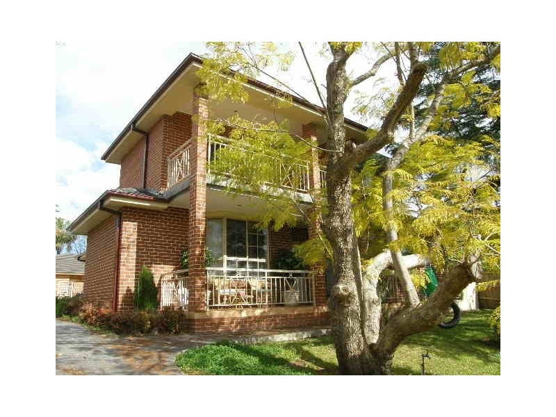 6 Canoon, Turramurra NSW 2074