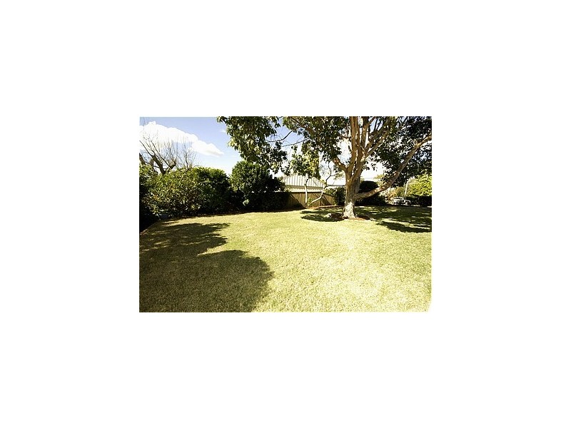 2 Cunliffe, Killara NSW 2071