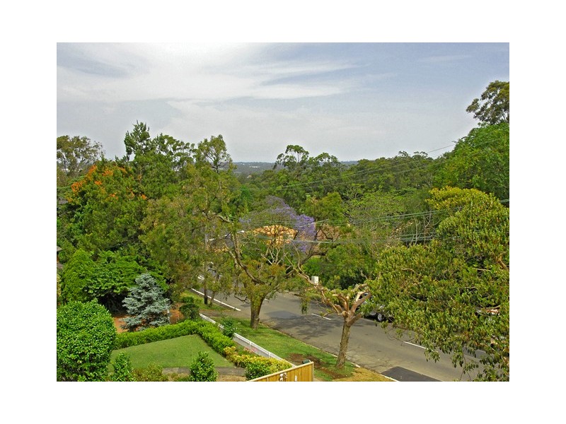 1/2 Fiddens Wharf Rd, Killara NSW 2071