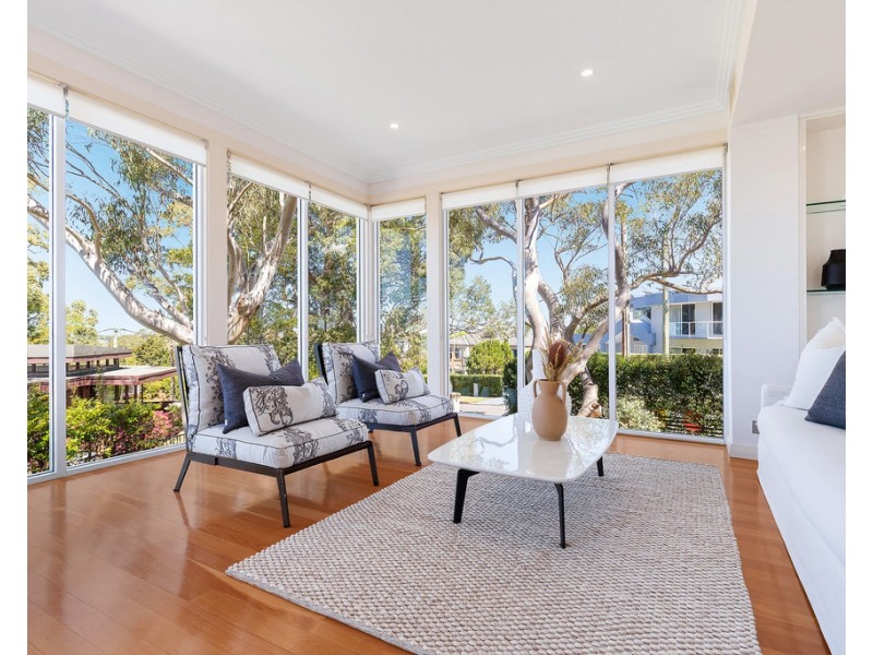 2 Deakin Pl, East Killara NSW 2071