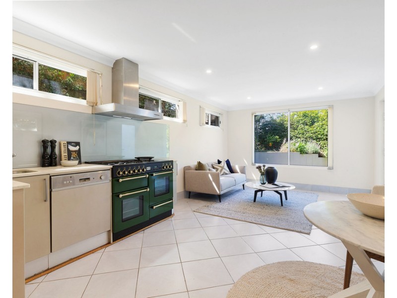 2 Deakin Pl, East Killara NSW 2071