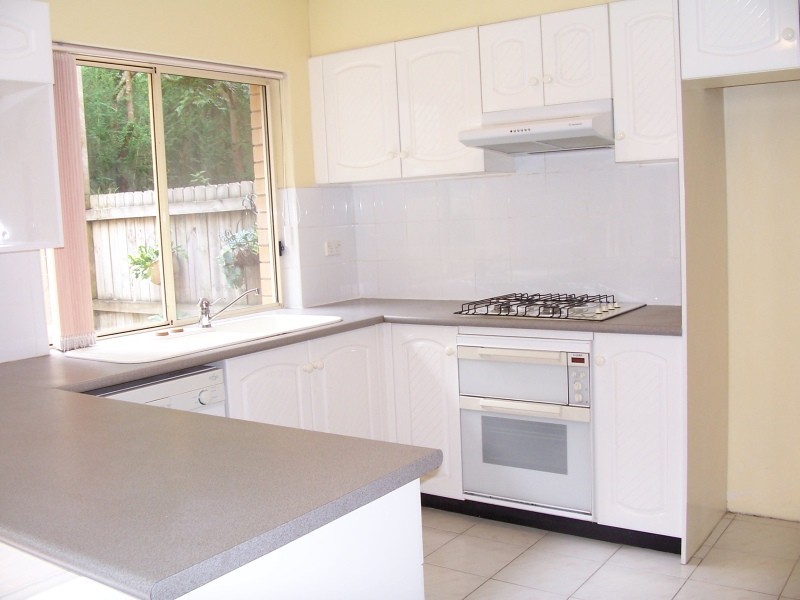 18/2 Jersey Street, Turramurra NSW 2074