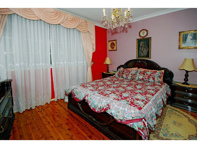 36  Yanko Rd, Pymble NSW 2073