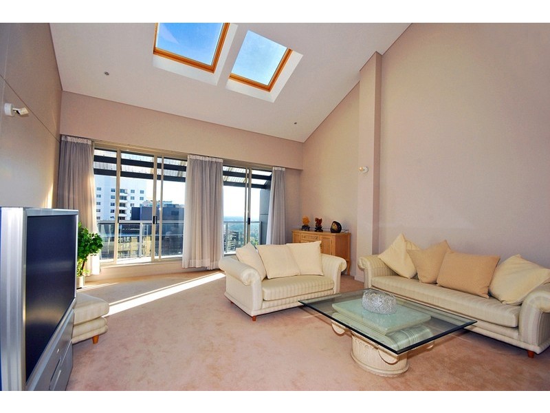 2005/8 Brown Street, Chatswood NSW 2067