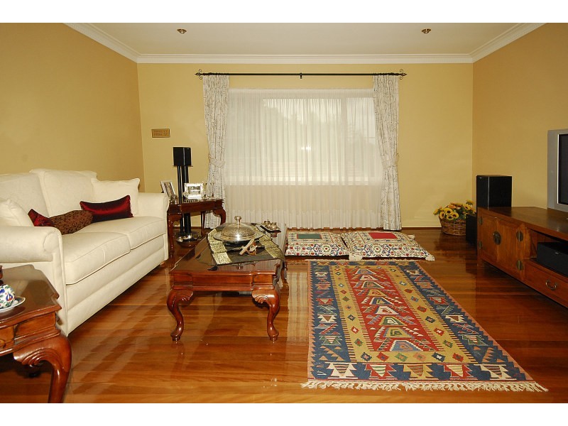 34 Koola, Killara NSW 2071