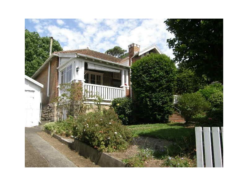 32 Strickland Ave, Lindfield NSW 2070