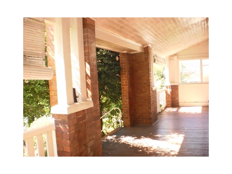 32 Strickland Ave, Lindfield NSW 2070