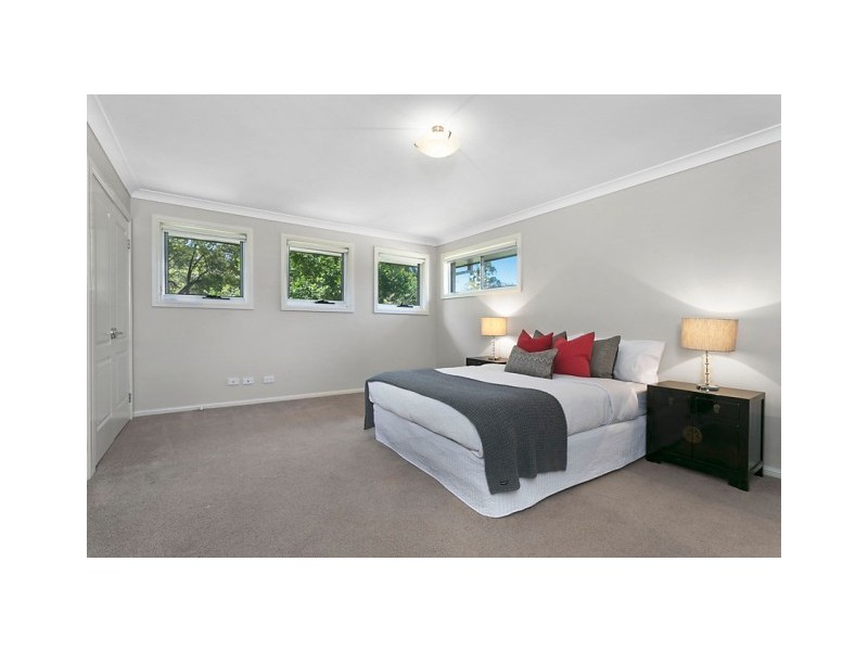 36 Wyuna Rd, West Pymble NSW 2073