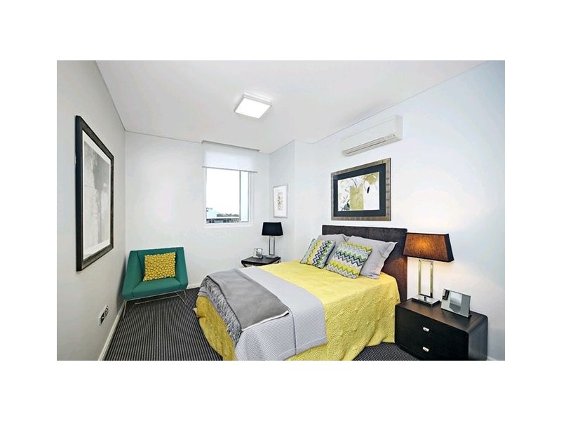 806/10 Avon Rd, Pymble NSW 2073