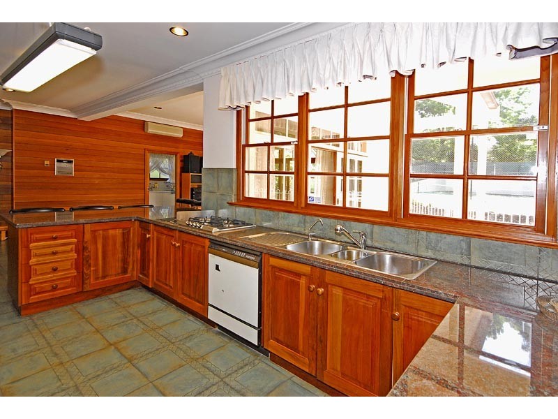 18 Warrangi St, Turramurra NSW 2074