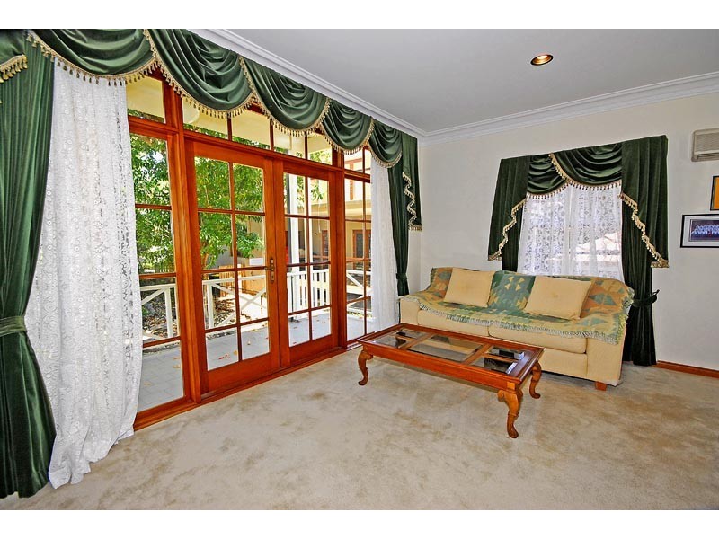 18 Warrangi St, Turramurra NSW 2074