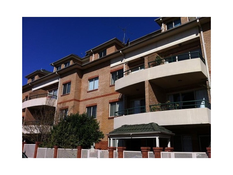 14/2 Wilson St, Chatswood NSW 2067