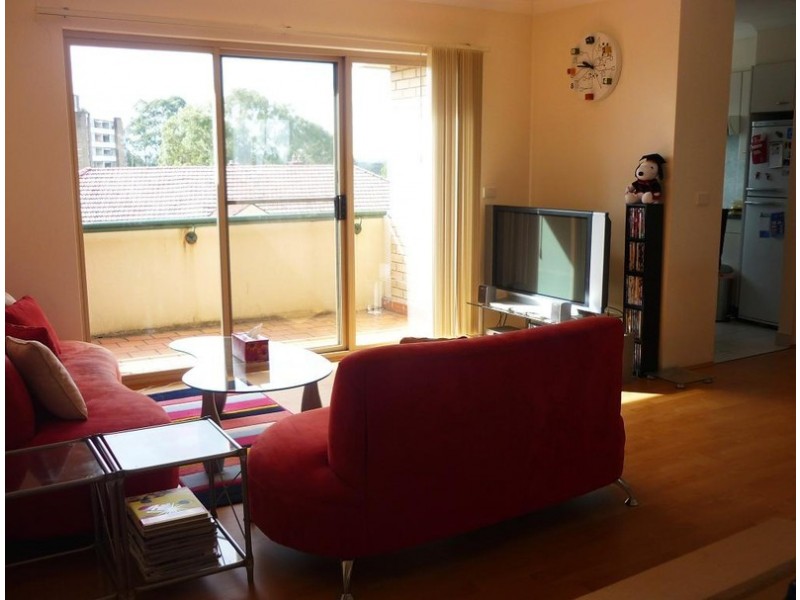 14/2 Wilson St, Chatswood NSW 2067