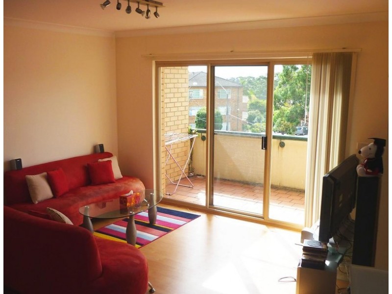 14/2 Wilson St, Chatswood NSW 2067