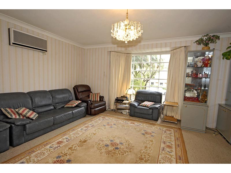 10 Tristania Place, West Pymble NSW 2073