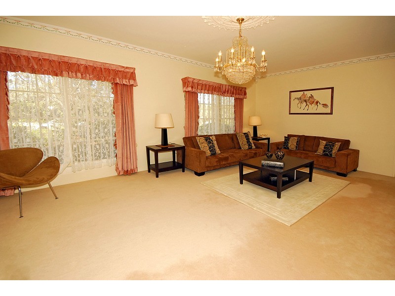 20 Greenway Drive, Pymble NSW 2073