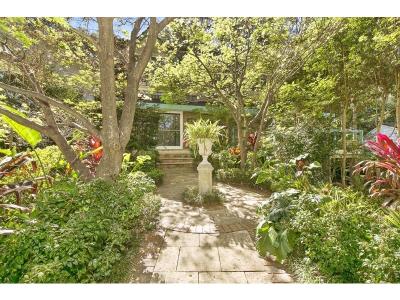 5 Oswald Cl, Warrawee NSW 2074