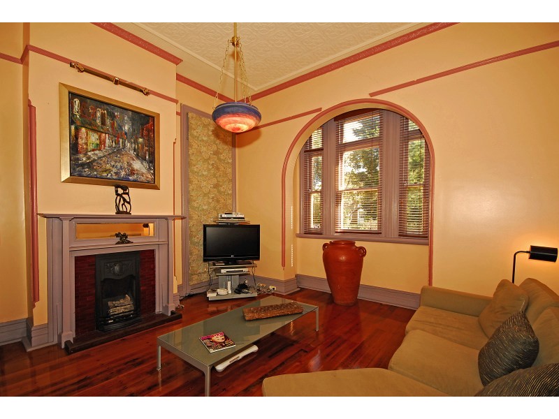 1a Stanhope Rd, Killara NSW 2071