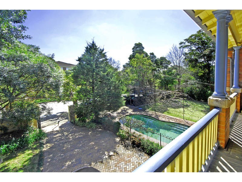 1a Stanhope Rd, Killara NSW 2071