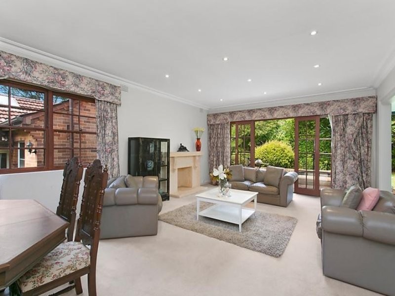 2 Kiparra St, Pymble NSW 2073