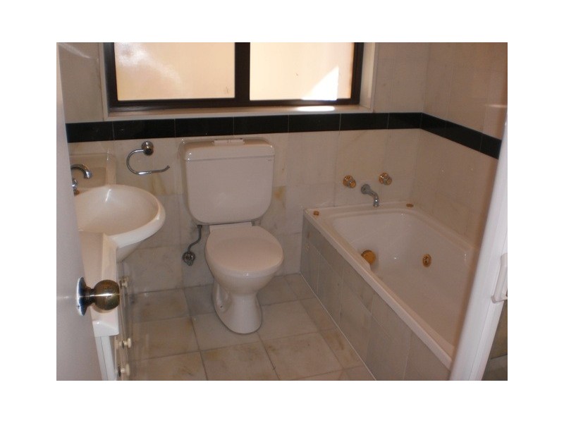 2 Kiparra St, Pymble NSW 2073