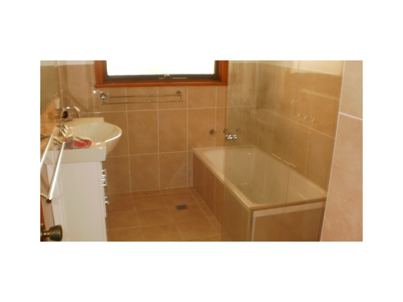 29 Gillian Pde, West Pymble NSW 2073