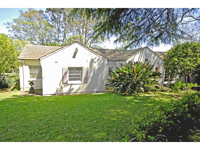 12 Fairway Ave, Pymble NSW 2073