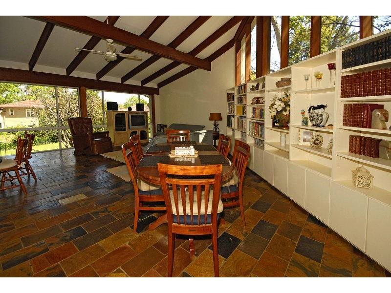 12 Fairway Ave, Pymble NSW 2073