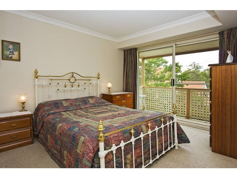 2/4  Mandalay Pl, Pymble NSW 2073