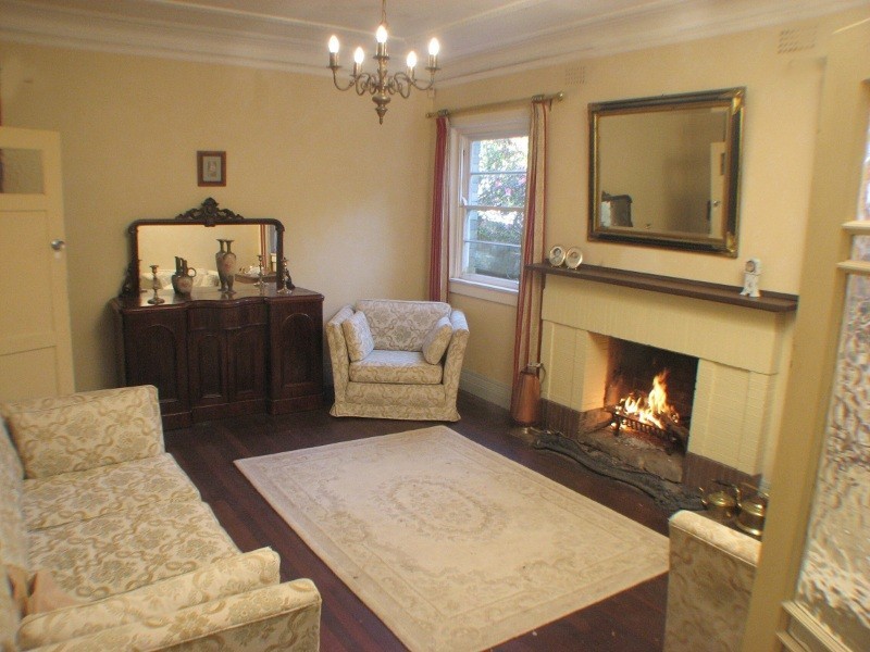 12 Kywong Ave, Pymble NSW 2073