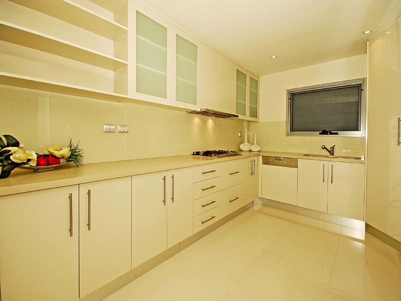 1/2 Fiddens Wharf Rd, Killara NSW 2071