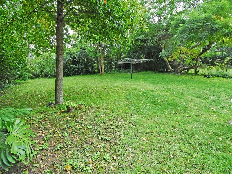 21 Livingstone Avenue, Pymble NSW 2073