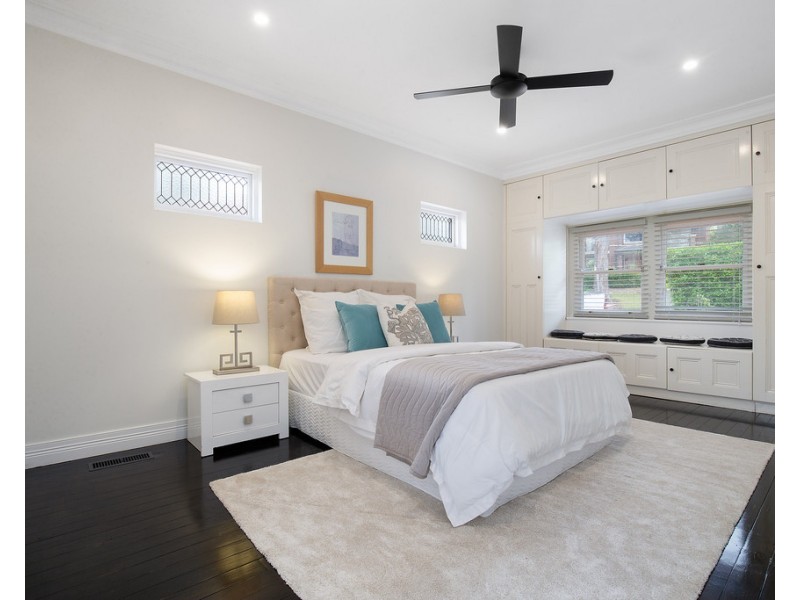 31 Selwyn St, Pymble NSW 2073