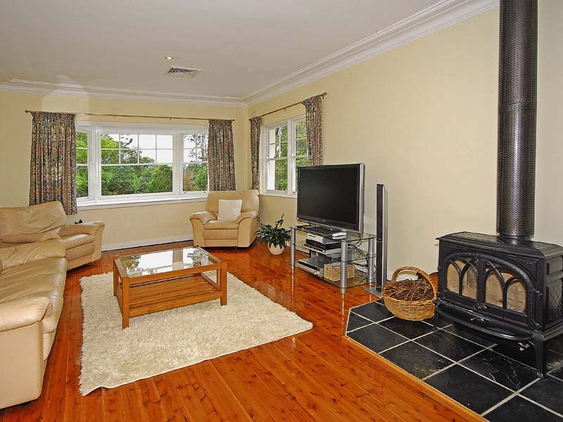 16 Kulgoa Rd, Pymble NSW 2073