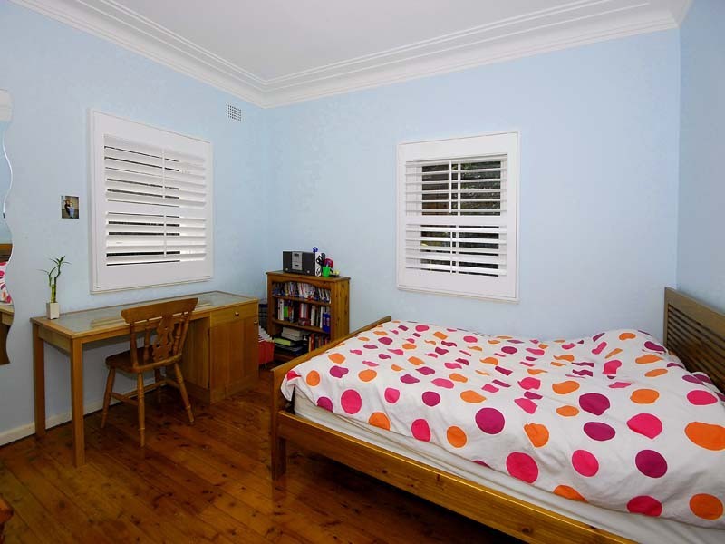 16 Kulgoa Rd, Pymble NSW 2073