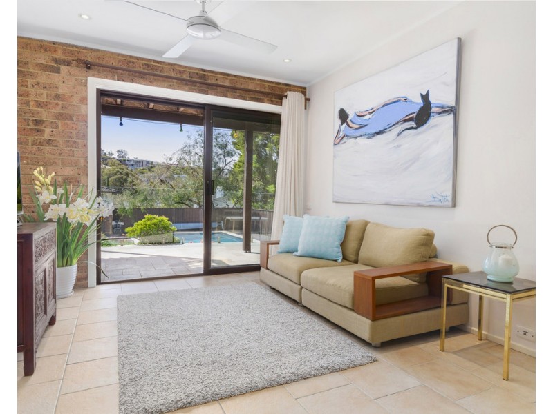 8 Kanowar Ave, East Killara NSW 2071