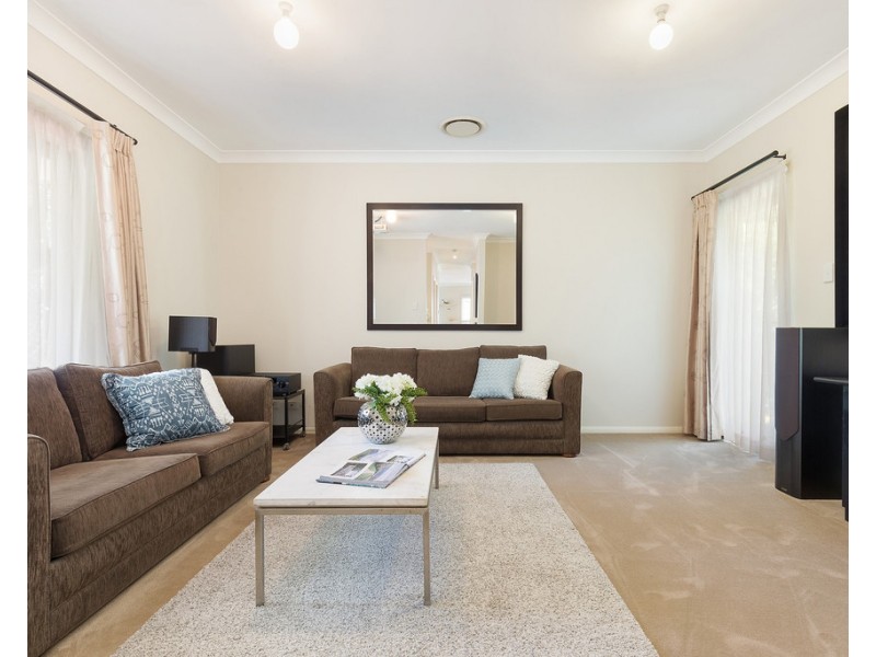 2a Nadene Pl, Pymble NSW 2073
