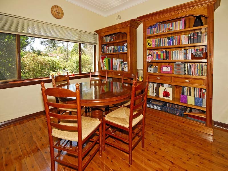 22 Selwyn St, Pymble NSW 2073