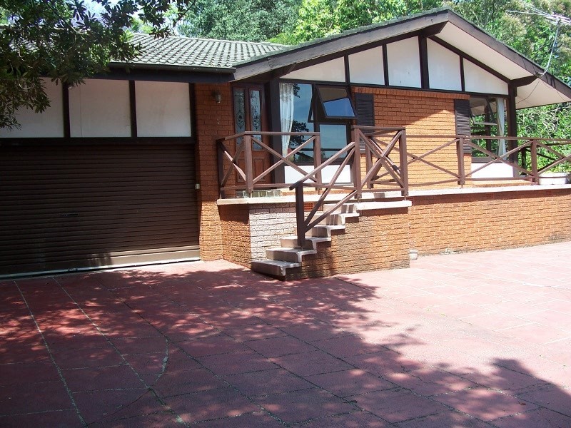 88 Gordon Crescent, Lane Cove NSW 2066