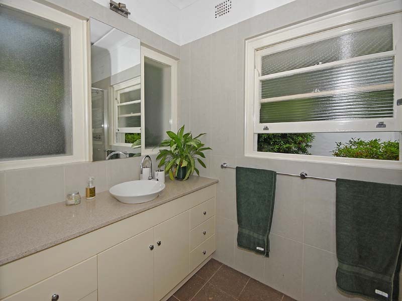 39b Pentecost Ave, Pymble NSW 2073